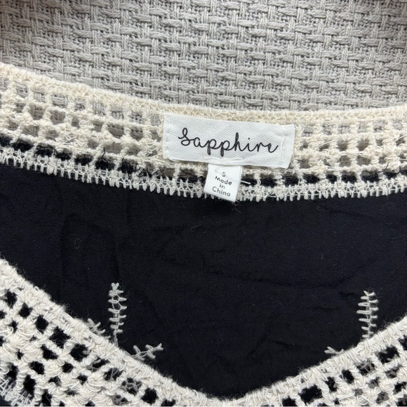Sapphire Embroidered Crochet Women’s Floral Blouse Tunic Boho Black White Size S - Picture 2 of 9